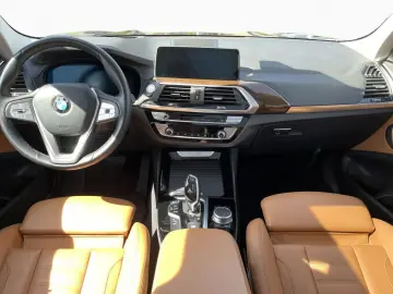 BMW X3 xDr 30iA X Line LivePro Pano AHK Sportsi HUD