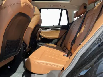 BMW X3 xDr 30iA X Line LivePro Pano AHK Sportsi HUD