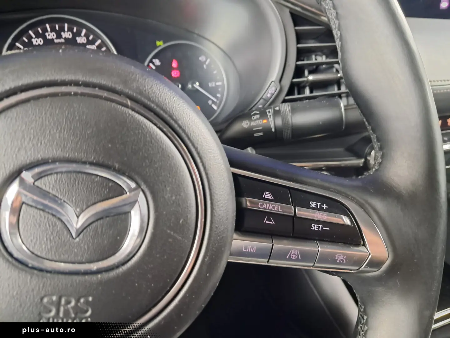 MAZDA 3 SKYACTIVEG AUT 2.0i HYBRID 122CP 2019