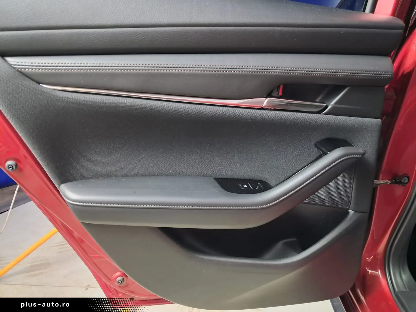 MAZDA 3 SKYACTIVEG AUT 2.0i HYBRID 122CP 2019