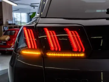 Peugeot 3008 BlueHDi 130 Stop & Start EAT8 GT