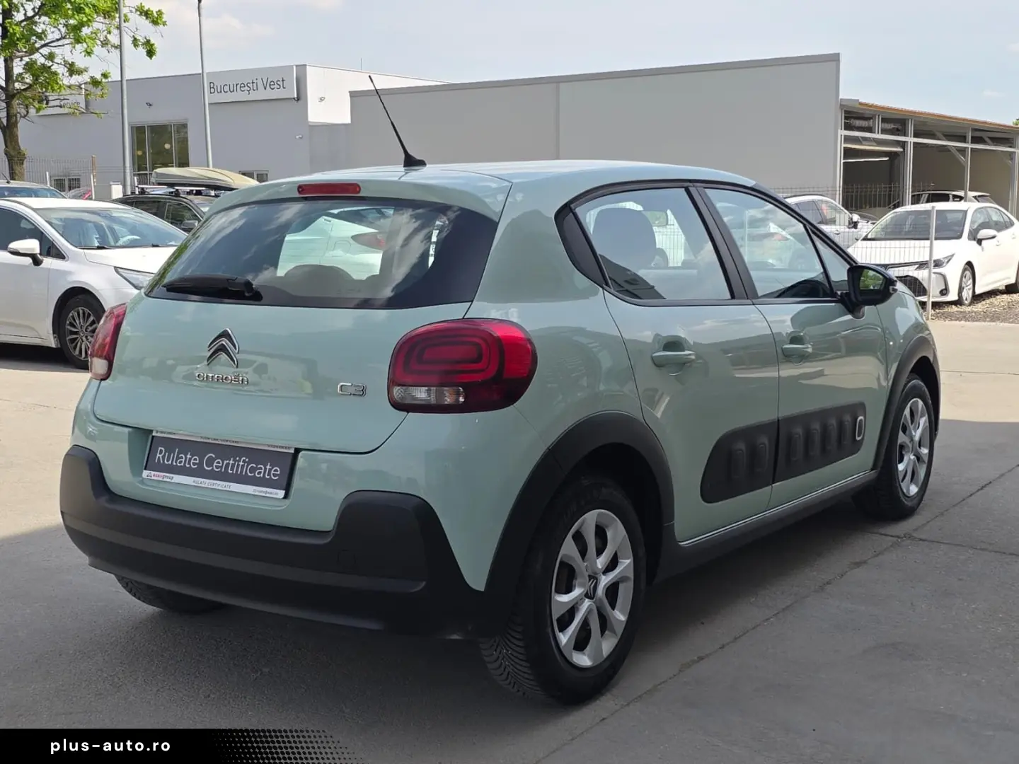 CITROEN C3 1.2 PureTech Live   Car No 166