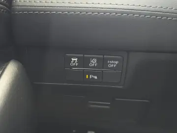 MAZDA 6 2.0 G165 Attraction