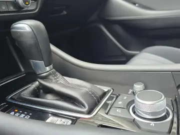 MAZDA 6 2.0 G165 Attraction