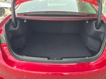 MAZDA 6 2.0 G165 Attraction