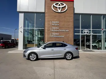 Skoda Octavia  2.0 TDI DSG Ambition