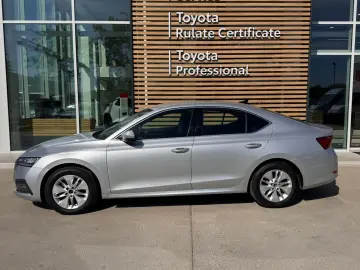 Skoda Octavia  2.0 TDI DSG Ambition