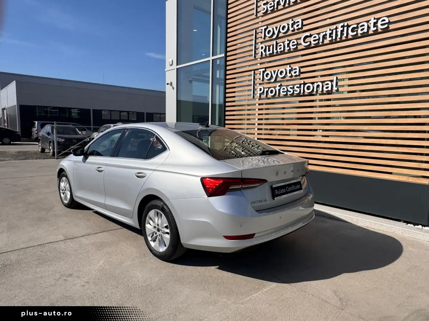 Skoda Octavia  2.0 TDI DSG Ambition