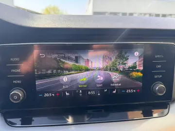 Skoda Octavia  2.0 TDI DSG Ambition