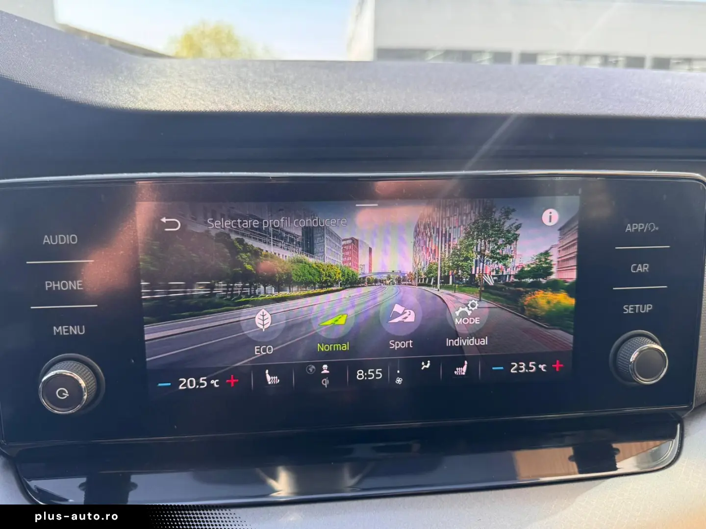 Skoda Octavia  2.0 TDI DSG Ambition