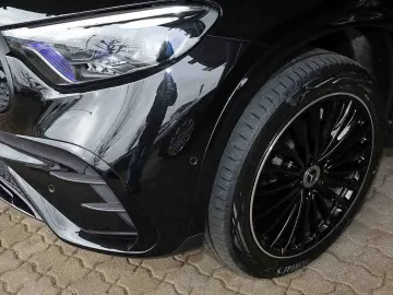 MERCEDES-BENZ GLC 300 de 4M AMG PANO DIG LIGHT 20  A&hellip;