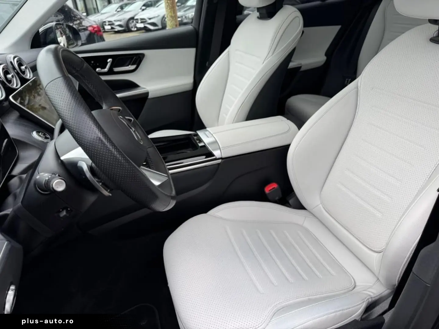 MERCEDES-BENZ GLC 300 de 4MATIC AMG Night Panor. Sitzheizung