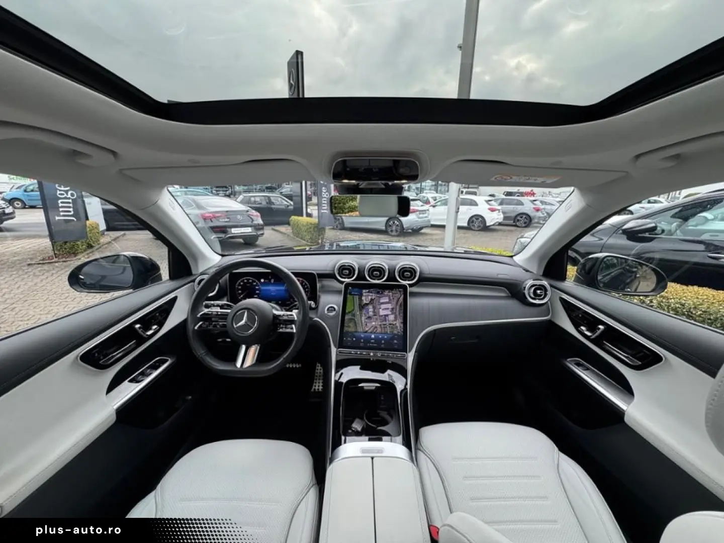 MERCEDES-BENZ GLC 300 de 4MATIC AMG Night Panor. Sitzheizung