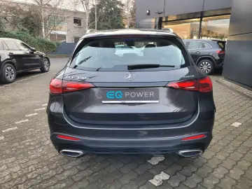 MERCEDES-BENZ GLC 300 e 4Matic AMG Line  Panorama  AHK