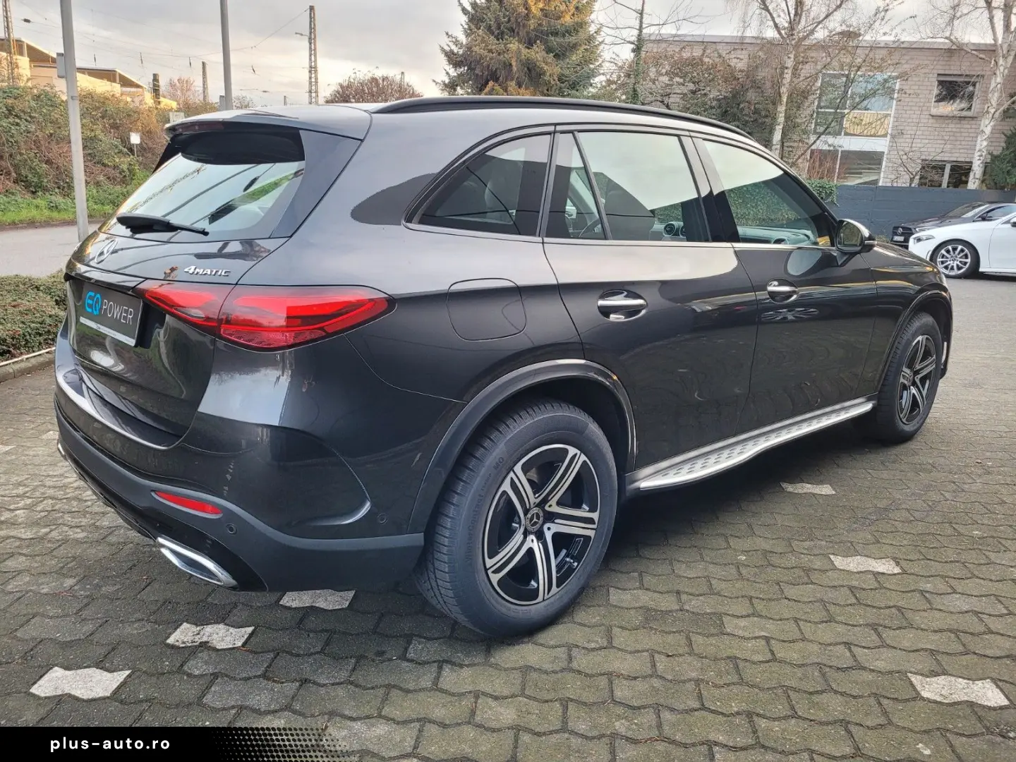 MERCEDES-BENZ GLC 300 e 4Matic AMG Line  Panorama  AHK
