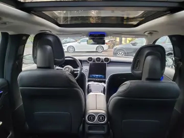 MERCEDES-BENZ GLC 300 e 4Matic AMG Line  Panorama  AHK