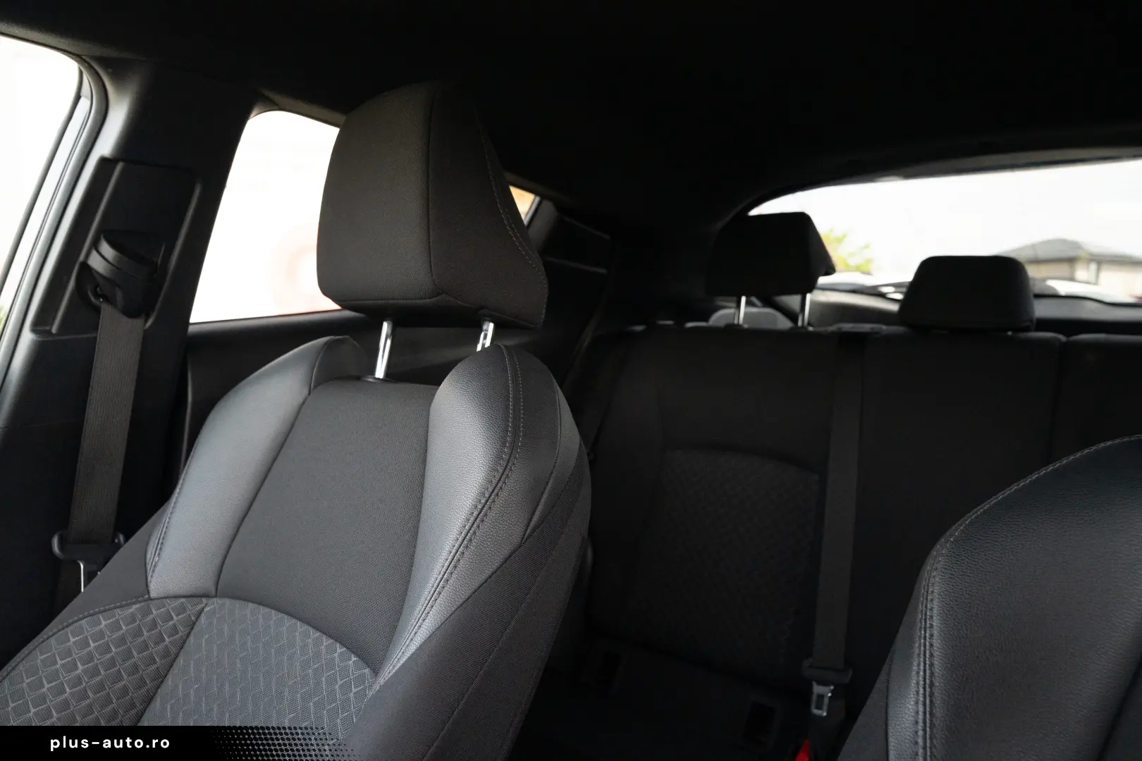 Toyota C-HR 1.8 HSD 122 CP