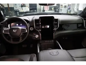 Dodge Ram 1500 Laramie Night