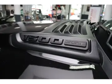 Dodge Ram 1500 Laramie Night