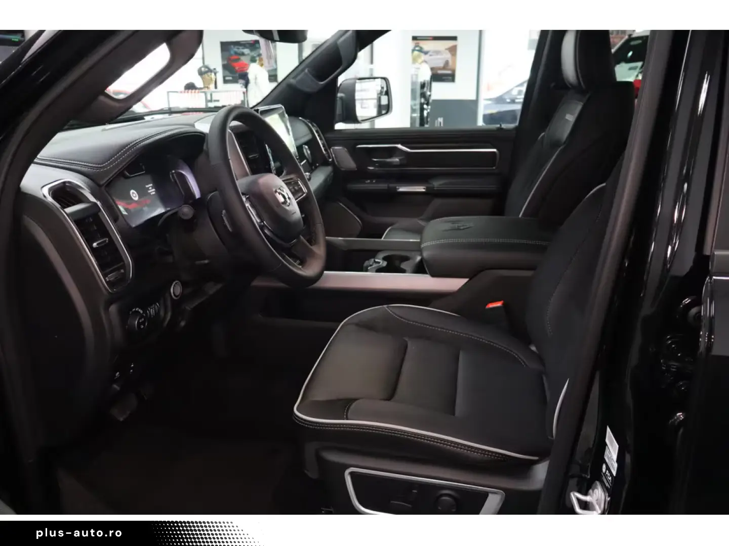 Dodge Ram 1500 Laramie Night