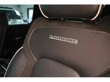 Dodge Ram 1500 Laramie Night