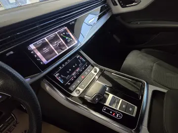 Audi Q8 55TFSI