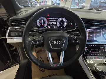 Audi Q8 55TFSI
