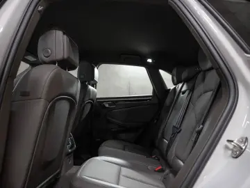 PORSCHE Macan S Sportabgasanlage BOSE Apple CarPlay