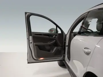 PORSCHE Macan S Sportabgasanlage BOSE Apple CarPlay