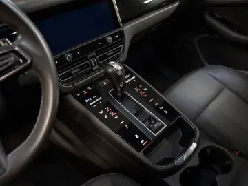 PORSCHE Macan S Sportabgasanlage BOSE Apple CarPlay