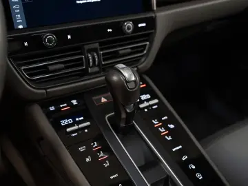 PORSCHE Macan S Sportabgasanlage BOSE Apple CarPlay