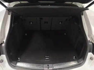 PORSCHE Macan S AHK Navi CAM LED Pano