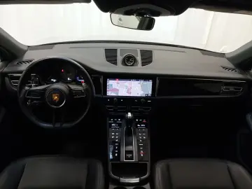 PORSCHE Macan S AHK Navi CAM LED Pano