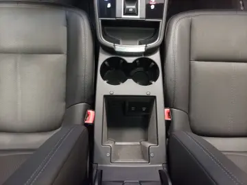 PORSCHE Macan S AHK Navi CAM LED Pano