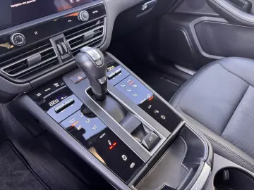 PORSCHE Macan S PASM PCM Standhzg Pano Sportauspuffanlag