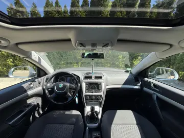 Skoda Octavia 2.0 TDI Euro 5   Xenon   Trapa