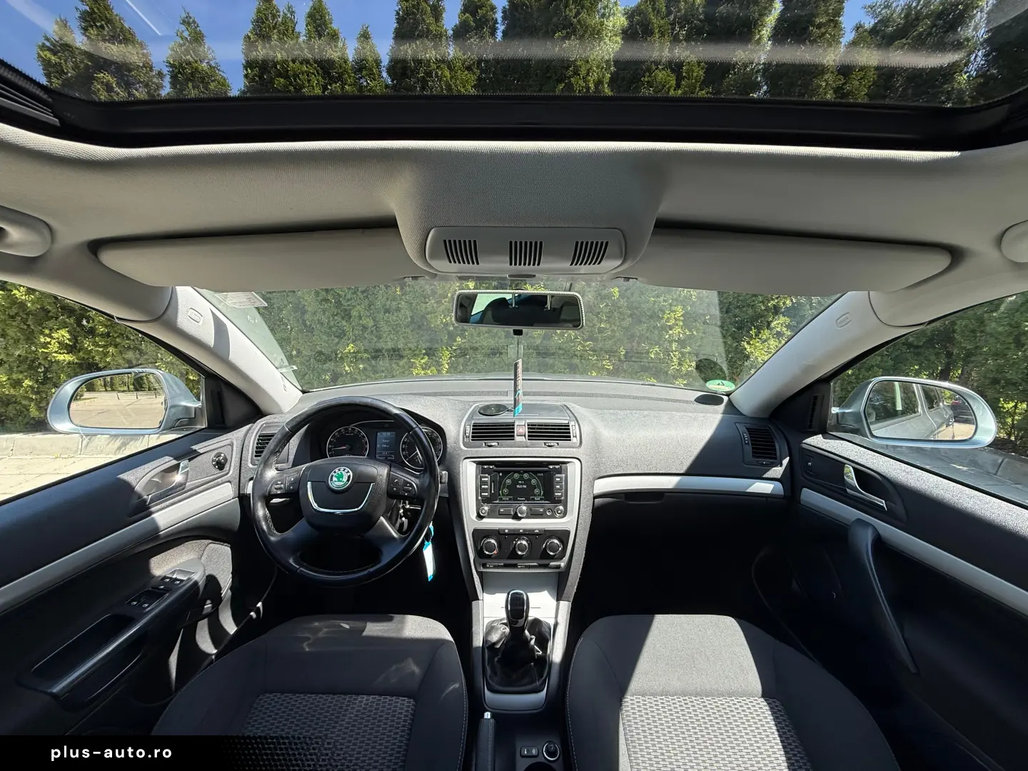 Skoda Octavia 2.0 TDI Euro 5   Xenon   Trapa