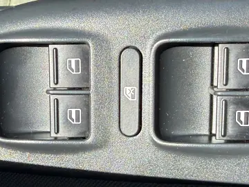 Skoda Octavia 2.0 TDI Euro 5   Xenon   Trapa