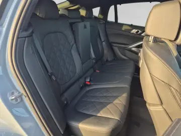 BMW X6 M60i xDrive