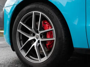 PORSCHE Macan S Sport Chrono Paket Standheizung BOSE