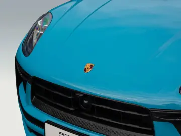 PORSCHE Macan S Sport Chrono Paket Standheizung BOSE