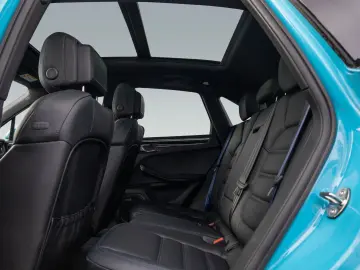 PORSCHE Macan S Sport Chrono Paket Standheizung BOSE