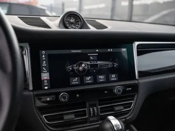 PORSCHE Macan S Sport Chrono Paket Standheizung BOSE