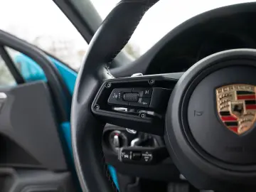 PORSCHE Macan S Sport Chrono Paket Standheizung BOSE