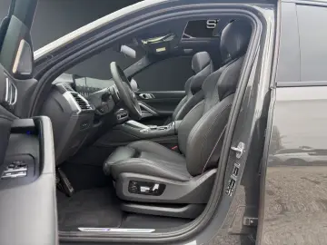 BMW X6 M60 i  B&W SKY-LOUNGE M-PAKET PRO ACC CARBON