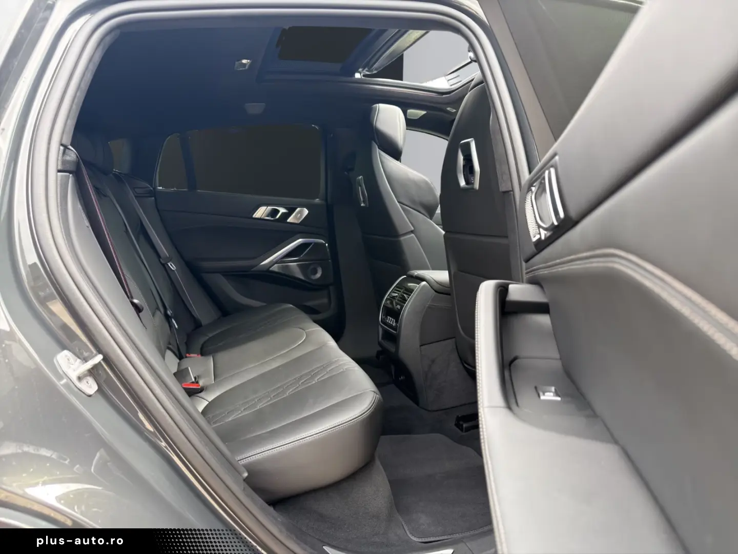 BMW X6 M60 i  B&W SKY-LOUNGE M-PAKET PRO ACC CARBON