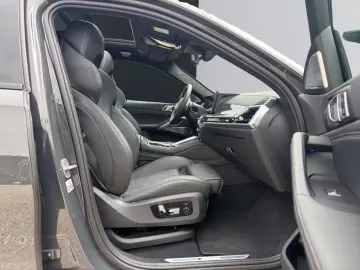 BMW X6 M60 i  B&W SKY-LOUNGE M-PAKET PRO ACC CARBON