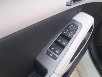 Byd Atto 2 45.1 kWh Active