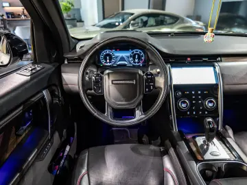 Discovery Sport R-Dynamic HSE 249CP benzina 7 LOCURI