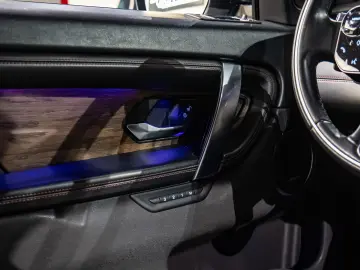 Discovery Sport R-Dynamic HSE 249CP benzina 7 LOCURI